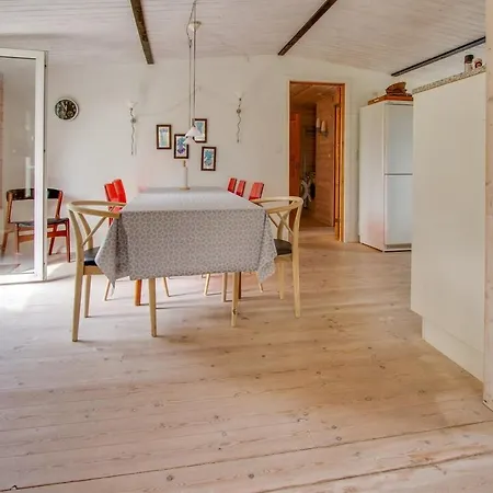 別荘 Three-bedroom Holiday In